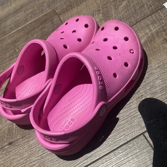 Crocs - Picture 3 of 4